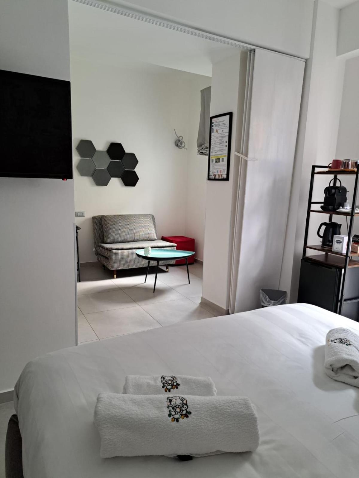 Sikelia Superior Rooms ميلاتسو المظهر الخارجي الصورة